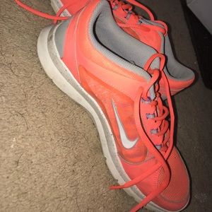Women’s Nike’s size 9